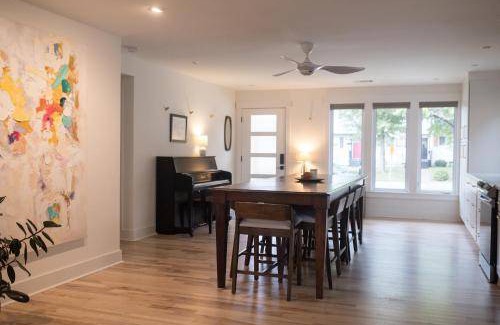 McFerrin Park House | 186 m² House ∙ 4 bedrooms ∙ 10 guests