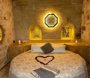 Urgup Bed & Breakfast | 1860 KADIEVİ Suites & houses