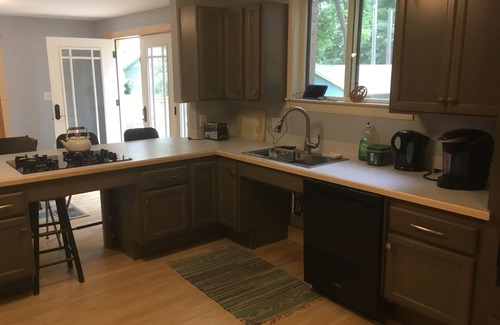 Pentwater House | 1869 House - Central, Historic, and ADA Compliant