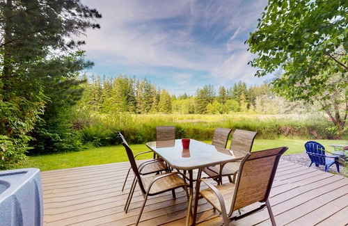 Port Orchard Cabin | 187 m² Cabin ∙ 3 bedrooms ∙ 6 guests