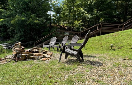 Dandridge Cabin | 187 m² Cabin ∙ 4 bedrooms ∙ 8 guests