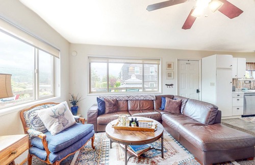 Reedsport House | 187 m² House ∙ 3 bedrooms ∙ 6 guests