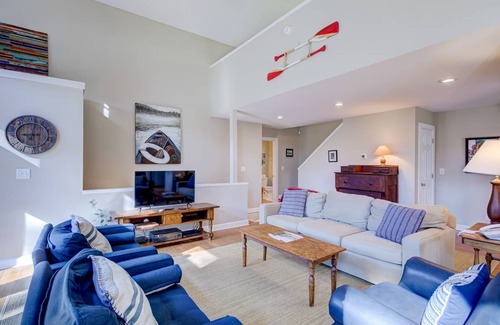 Lakemont House | 187 m² House ∙ 3 bedrooms ∙ 8 guests