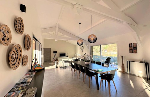 Vielle-Saint-Girons House | 188 m² Gîte ∙ 4 bedrooms ∙ 8 guests