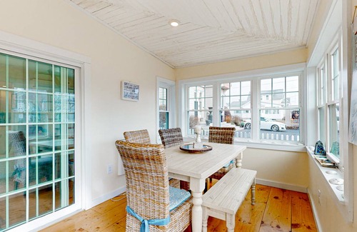 Wells Beach House | 188 m² House ∙ 3 bedrooms ∙ 11 guests