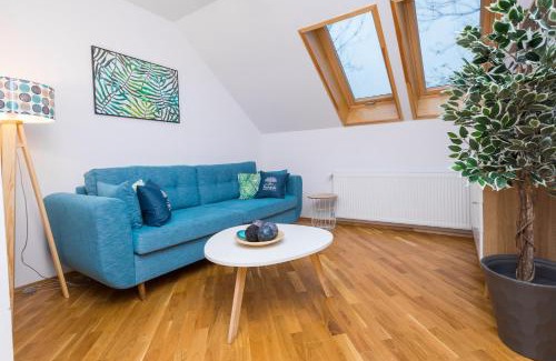 Stare Podgorze Apartment | 1898 Parkside Boutique Residence