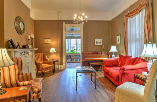 Hendersonville Bed & Breakfast | 1898 Waverly Inn