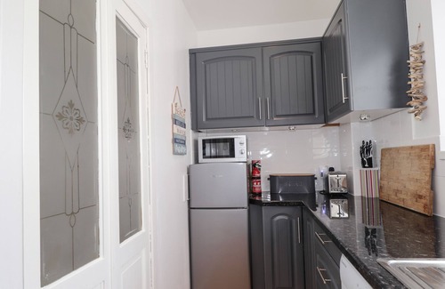 Buckie Cottage | 18B NEW STREET, pet friendly in Portknockie