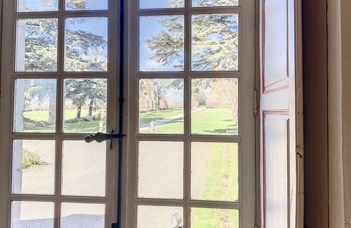 Longuefuye House | 18th-century estate in the pure Anjou tradition, heated swimming pool