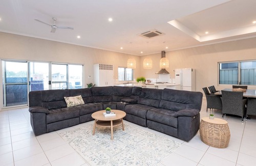 Exmouth House | 19 Corella Court - Marina home situated on the canal