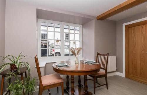 Hay on Wye House | 19 Lion Street