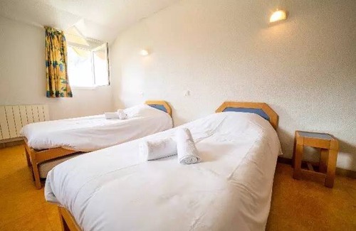 Saint-Etienne-de-Tinee Hotel | 19 m² Hotel ∙ 1 bedroom ∙ 3 guests