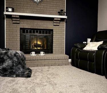 Security-Widefield House | 19 m² House ∙ 1 bedroom ∙ 2 guests