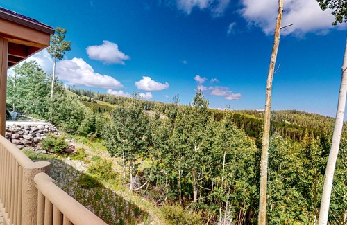 Brian Head Cabin | 190 m² Cabin ∙ 3 bedrooms ∙ 8 guests