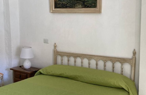 Albunol House | 190 m² House ∙ 4 bedrooms ∙ 6 guests