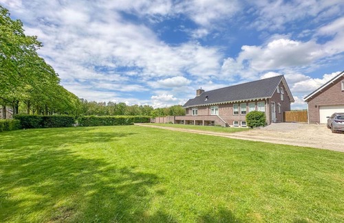 Odiliapeel House | 190 m² House ∙ 6 bedrooms ∙ 12 guests