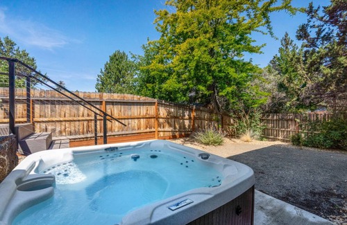 Mountain View District House | 190 m² House ∙ 4 bedrooms ∙ 10 guests
