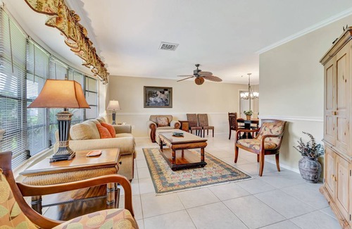 Venice Gardens House | 190 m² House ∙ 4 bedrooms ∙ 8 guests