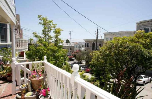 Noe Valley House | 1906 VICTORIAN in sunny Castro/Noe Valley!