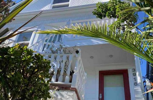Noe Valley House | 1906 VICTORIAN in sunny Castro/Noe Valley!