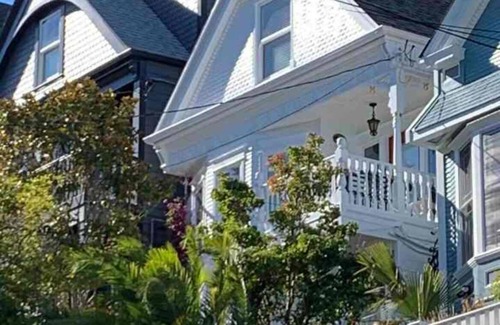 Noe Valley House | 1906 VICTORIAN in sunny Castro/Noe Valley!