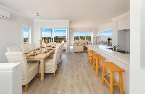 Emu Bay Villa | 191 m² Villa ∙ 4 bedrooms ∙ 7 guests