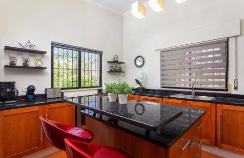 Quelfes Villa | 192 m² Villa ∙ 3 bedrooms ∙ 8 guests