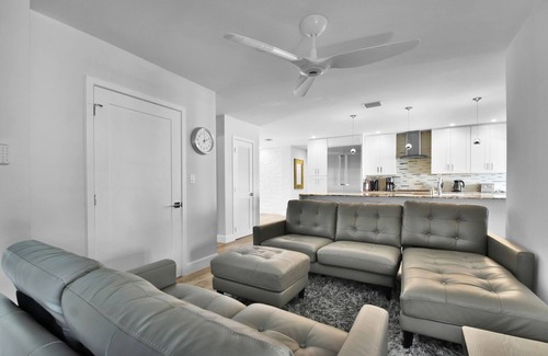 Coral Ridge Isles House | 1920 Managed By Brampton Park
