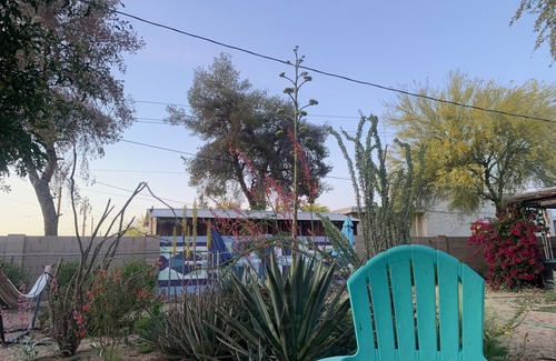 Encanto House | 1920's bungalow in Coronado District. Minutes to DTWN, cafes, arts & events!