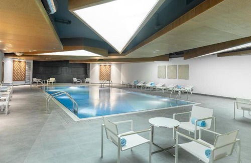 Diplomatic Quarter Hotel | 193 m² Hotel ∙ 2 bedrooms ∙ 127 guests