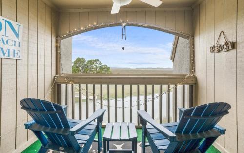 Saint Helena Island House | 194 Beach Club