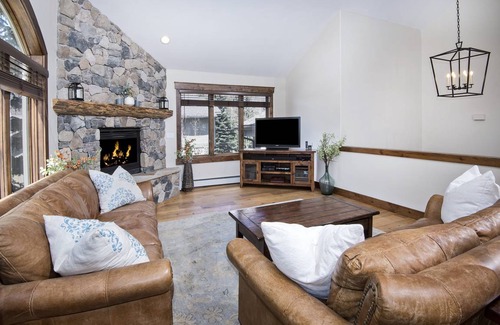 Vail House | 195 m² House ∙ 3 bedrooms ∙ 8 guests