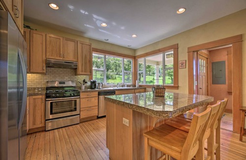 Hood River House | 195 m² House ∙ 5 bedrooms ∙ 10 guests