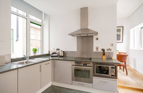 Bishopsgate Apartment | 196 Bishopsgate