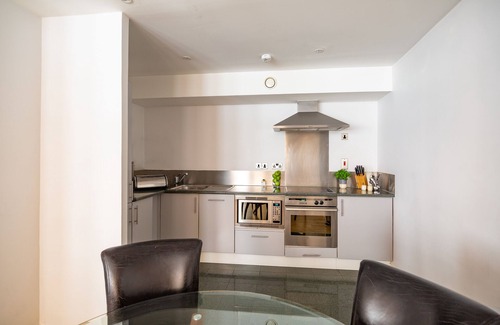 Bishopsgate Apartment | 196 Bishopsgate