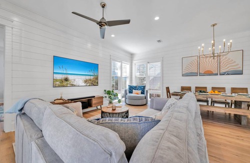 Lakeside at Blue Mountain Beach House | 196 m² House ∙ 3 bedrooms ∙ 10 guests