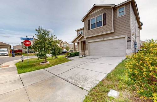 Wetmore House | 196 m² House ∙ 4 bedrooms ∙ 8 guests