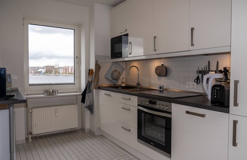Innenhafen Apartment | 198 Fewo Südstrandoase - 198 Fewo Südstrandoase mit Meerblick und Strandzugang