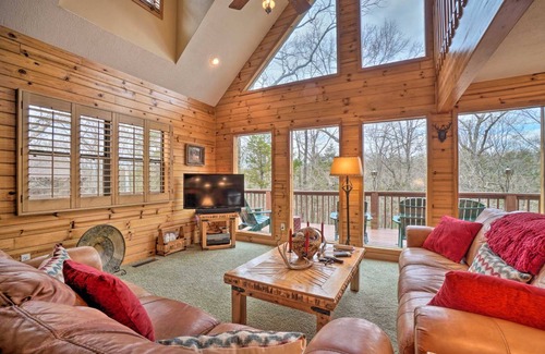 Golden House | 198 m² House ∙ 2 bedrooms ∙ 6 guests