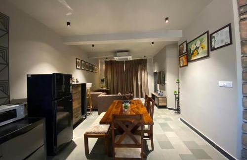Niwas Villa | 1983 villa Heritage villa with Pool - Akira Homes