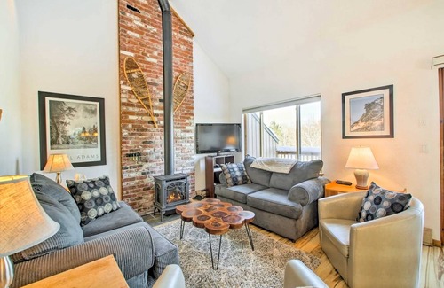 Carroll County Apartment | 199 m² Apartment ∙ 3 bedrooms ∙ 8 guests