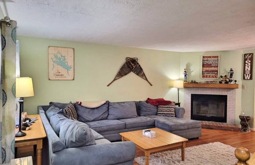 North Woodstock House | 199 m² House ∙ 3 bedrooms ∙ 9 guests