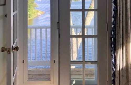 Blue Hill House | 19th C. Waterfront Home in Blue Hill-Exquisite Gardens & Harbor views. Sleeps 10