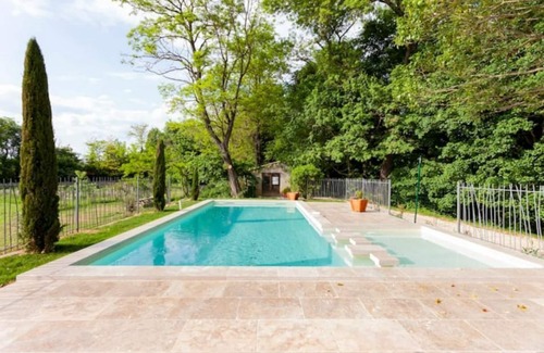 Rochegude Cottage | 19th century mill, 🐴ponies, swimming pool, countryside, chickens🐔