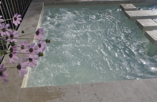 Rochegude Cottage | 19th century mill, 🐴ponies, swimming pool, countryside, chickens🐔