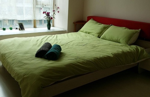 Liwan Apartment | 1A Real-China Home: Cozy 2Bed In City Center. Quiet,Charm