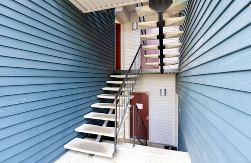 Highline Apartment | 1b1b Cozy Apt @South Seattle close to airport