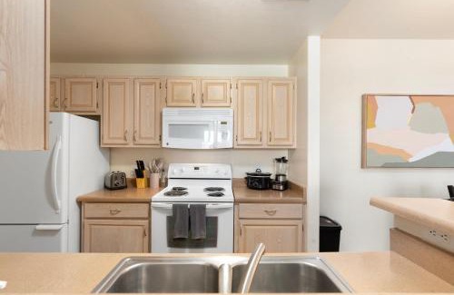 Central Scottsdale Apartment | 1BD Pool & Hot Tub Gym Scottsdale Resort Feel
