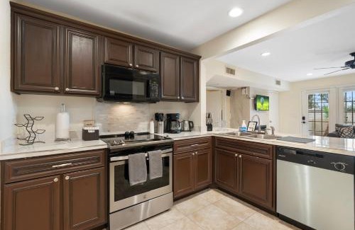 Mesa House | 1BD Superstition Mountains Pool & Hot Tub
