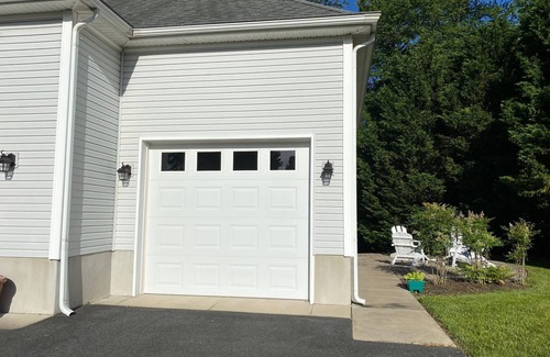 Rehoboth Beach Apartment | 1Bedrm + full kitchen and minutes to beach& a block to trail.